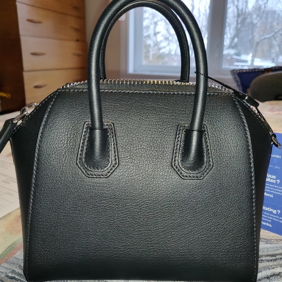 Givenchy mini antigona black goatskin - Picture 10 of 15